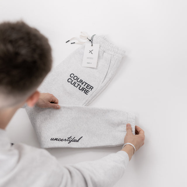 SIGNATURE SWEATSUIT COLLECTION BTD