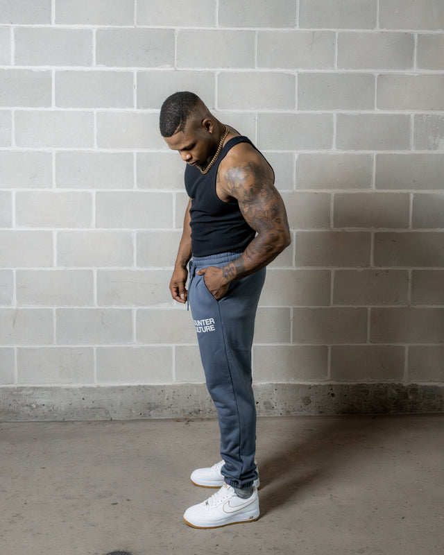 SIGNATURE JOGGERS