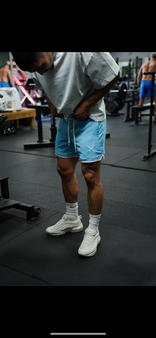 ESSENTIAL SHORTS